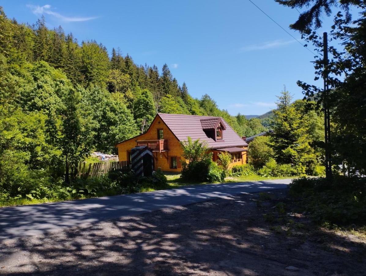 Dom Caloroczny Jozefinka W Karkonoszach Villa Kowary Exteriör bild