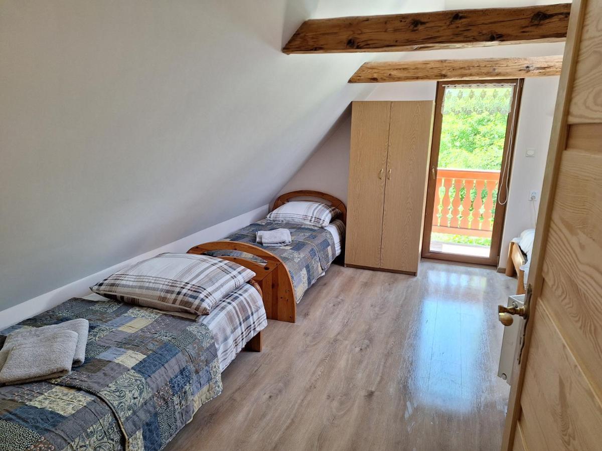 Dom Caloroczny Jozefinka W Karkonoszach Villa Kowary Exteriör bild