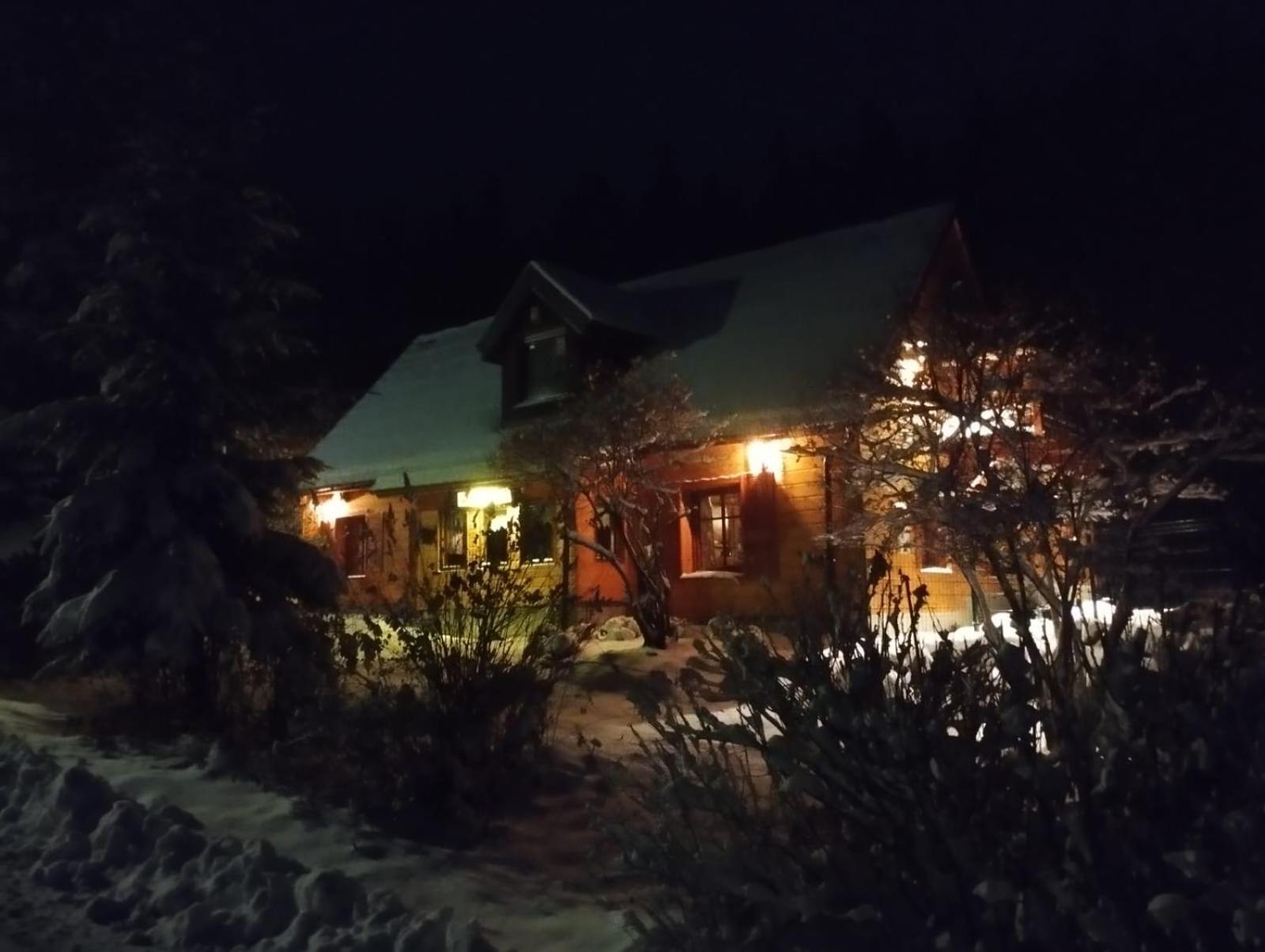 Dom Caloroczny Jozefinka W Karkonoszach Villa Kowary Exteriör bild